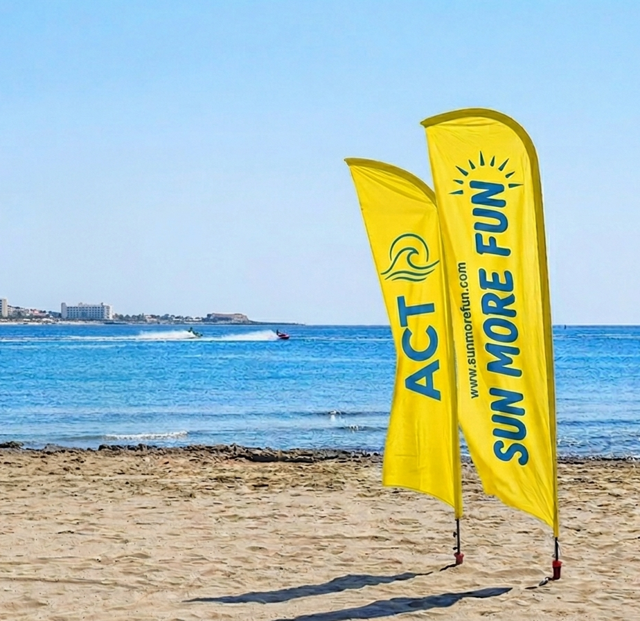 Brändätyt aurinkovarjot tapahtuma-aktivointiin